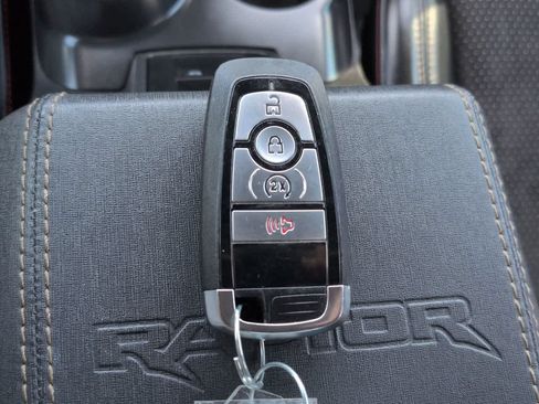 Used 2024 Ford Bronco Raptor AWD/4WD image 28