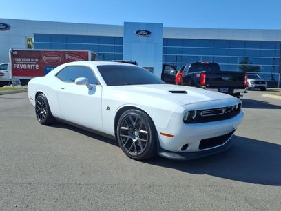 Used 2016 Dodge Challenger R/T Scat Pack w/ Leather Interior Group