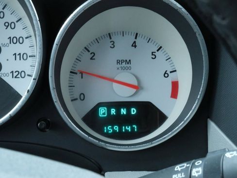 Used 2007 Dodge Caliber SXT image 4