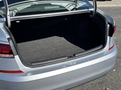 Used 2021 Volkswagen Passat 2.0T S w/ Luggage Net & Mats Package image 23