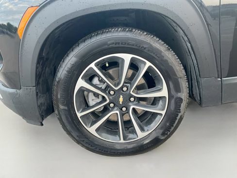 Used 2025 Chevrolet TrailBlazer LT w/ Driver Confidence Package FWD image 27