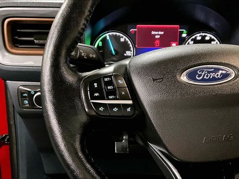 Used 2022 Ford Maverick Lariat w/ Lariat Luxury Package image 23