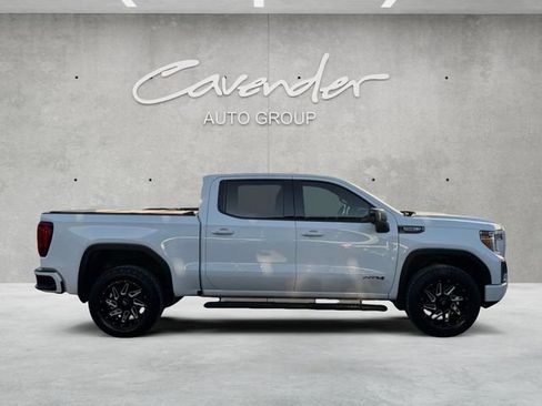 Used 2021 GMC Sierra 1500 AT4 w/ AT4 Value Package AWD/4WD image 17