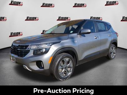 Certified 2024 Kia Seltos LX