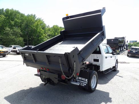 Used 2019 Ford F350 XL w/ Power Equipment Group RWD image 7