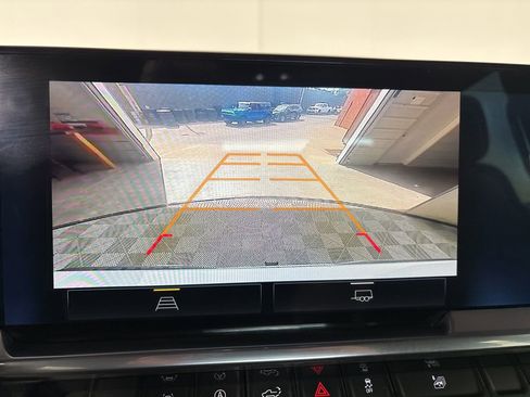 Used 2023 Chevrolet Silverado 1500 LT w/ Work Truck Package image 15