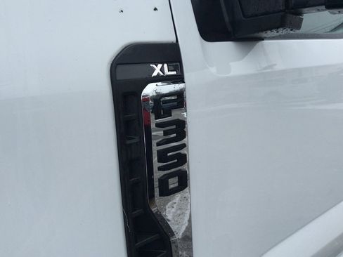 Used 2024 Ford F350 XL w/ Snow Plow Prep Package image 11