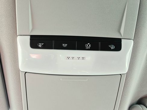 Used 2023 Nissan Altima 2.5 SV FWD image 25