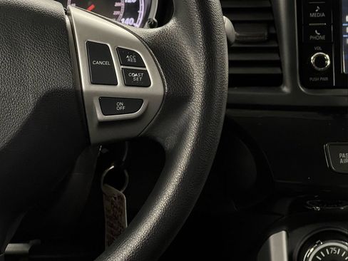 Used 2017 Mitsubishi Lancer ES FWD image 21