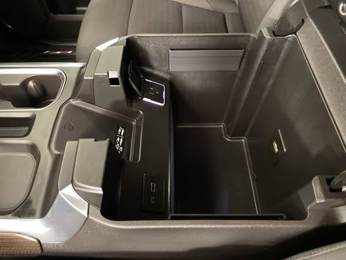 Used 2024 Chevrolet Silverado 1500 LT Trail Boss image 37