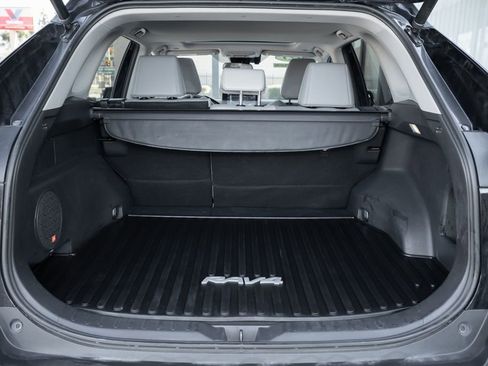 Used 2023 Toyota RAV4 XLE Premium AWD/4WD image 37