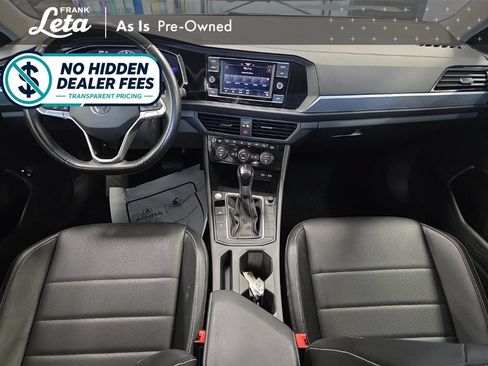 Used 2023 Volkswagen Jetta SE FWD image 17