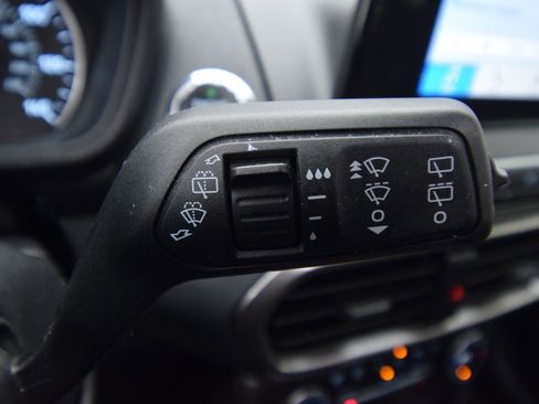 Used 2018 Ford EcoSport SE image 39