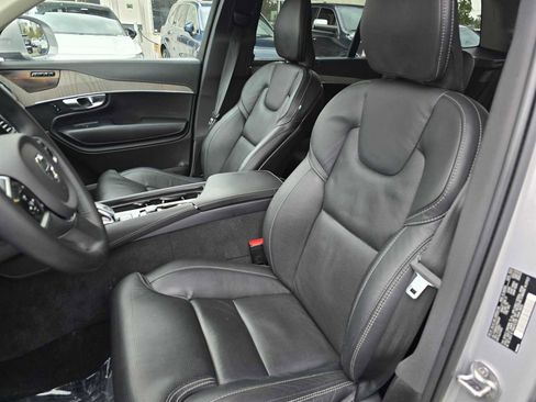 Certified 2023 Volvo XC90 T8 Ultimate w/ Protection Package Premier image 23
