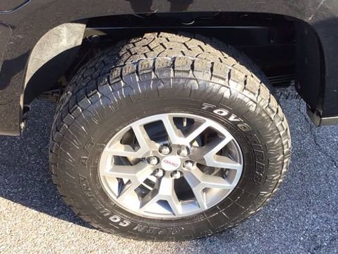 Used 2021 GMC Canyon AT4 w/ Driver Alert Package image 13