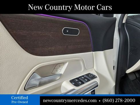 Certified 2022 Mercedes-Benz GLA 250 4MATIC image 21