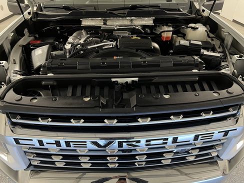 Used 2020 Chevrolet Silverado 2500 LTZ image 73