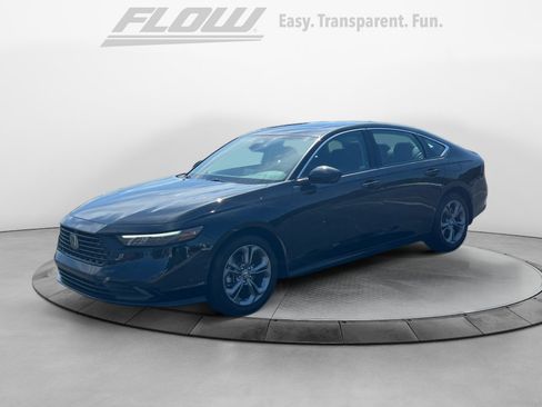 Used 2024 Honda Accord EX image 3