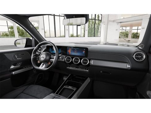 New 2026 Mercedes-Benz GLB 35 AMG 4MATIC image 6