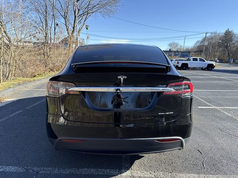 Used 2020 Tesla Model X Long Range image 5