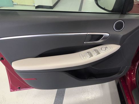 Certified 2023 Hyundai Sonata SEL FWD image 11