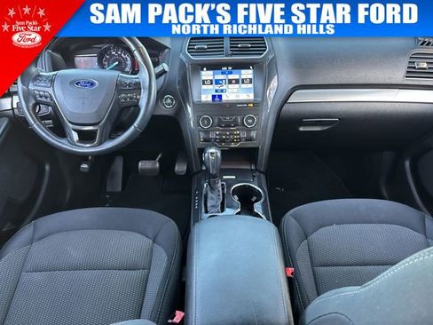 Used 2019 Ford Explorer XLT w/ Equipment Group 201A image 12