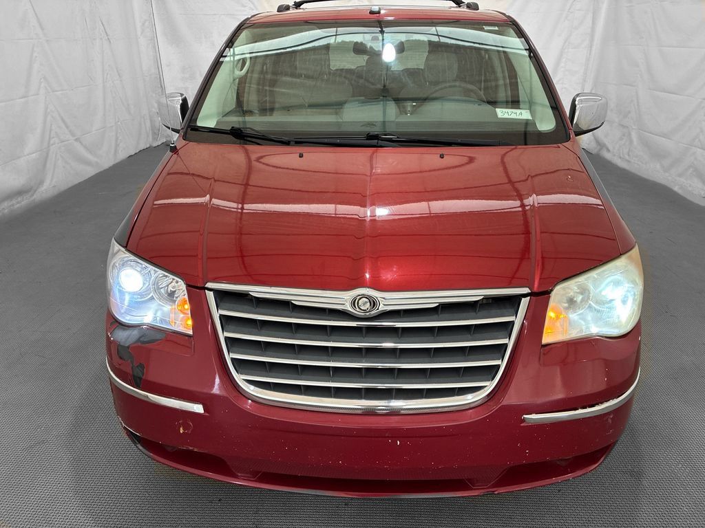 Used 2010 Chrysler Town & Country Limited w/ Entertainment Group #3 FWD image 2