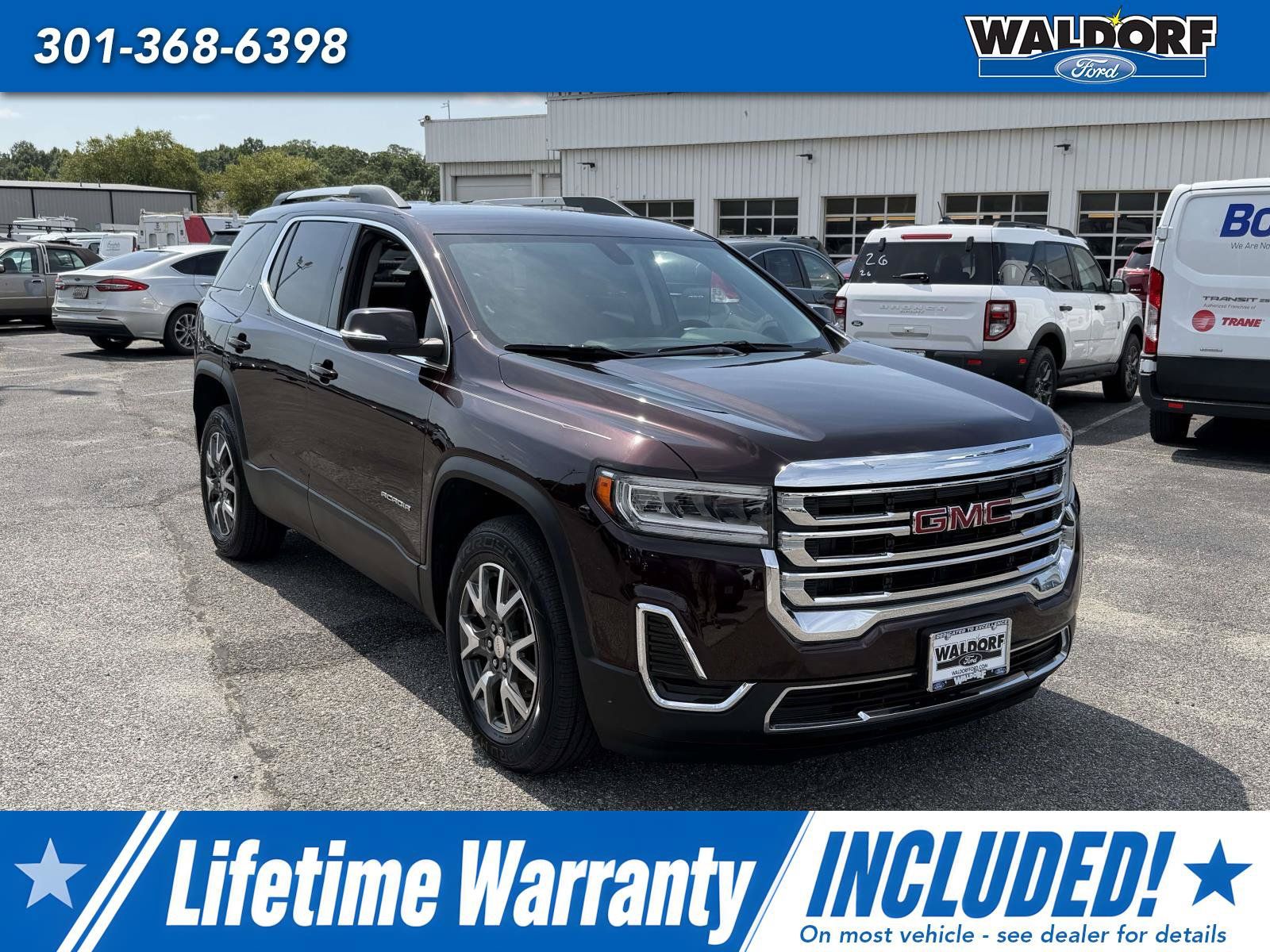 Used 2020 GMC Acadia SLE w/ Driver Convenience Package FWD image 1