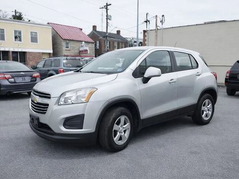 Used 2016 Chevrolet Trax LS AWD/4WD image 1