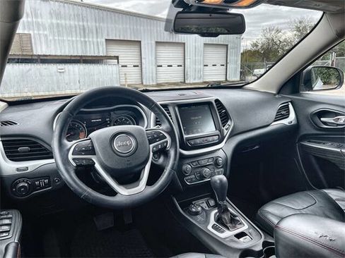 Used 2014 Jeep Cherokee Trailhawk w/ Technology Group image 10