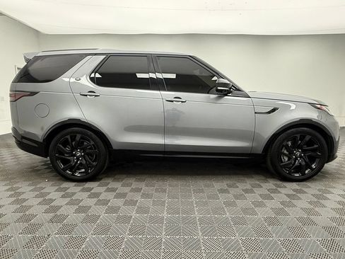 Used 2023 Land Rover Discovery S R-Dynamic AWD/4WD image 7