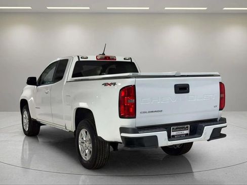 Used 2021 Chevrolet Colorado LT w/ Fleet Safety Package AWD/4WD image 14