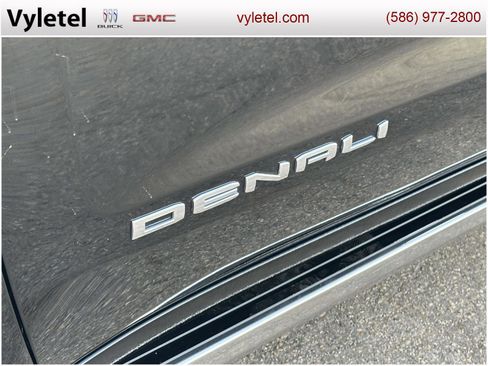 Used 2019 GMC Sierra 1500 Denali w/ Denali Ultimate Package image 9