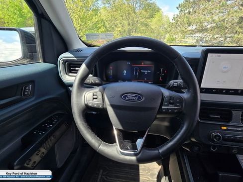 Certified 2025 Ford Maverick XLT w/ XLT Luxury Package AWD/4WD image 24
