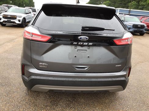 Certified 2023 Ford Edge SEL w/ Convenience Package AWD/4WD image 10