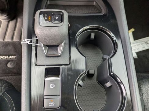 New 2026 Nissan Rogue SV AWD/4WD image 36