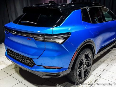 New 2026 Chevrolet Equinox EV RS image 7