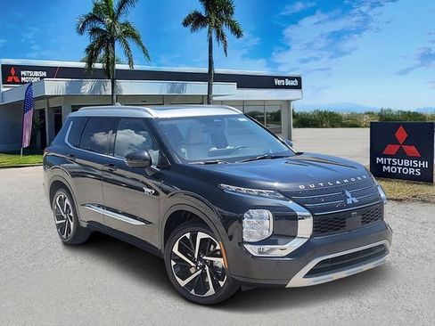 New 2025 Mitsubishi Outlander SEL image 1