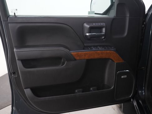 Used 2018 Chevrolet Silverado 1500 High Country AWD/4WD image 20