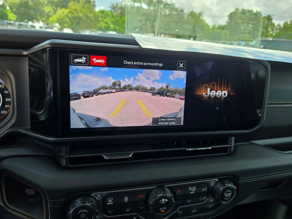 New 2026 Jeep Wrangler Unlimited Sahara AWD/4WD image 24