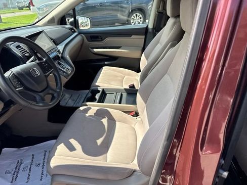 Used 2018 Honda Odyssey EX image 13