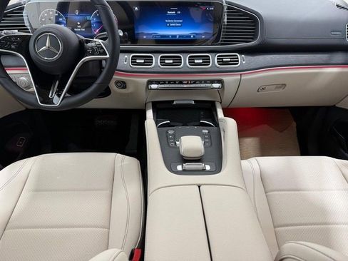 New 2026 Mercedes-Benz GLS 450 GLS 450 image 4