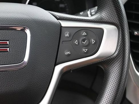 Used 2023 GMC Acadia SLE w/ Driver Convenience Package FWD image 29