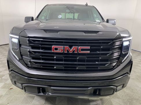 New 2026 GMC Sierra 1500 Elevation image 11