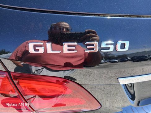 Used 2018 Mercedes-Benz GLE 350 w/ Premium 1 Package image 15