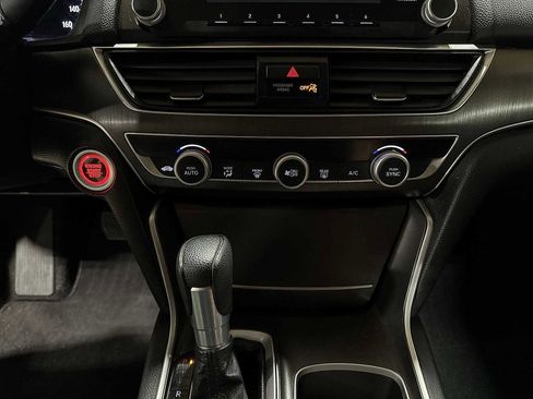Used 2019 Honda Accord LX image 21
