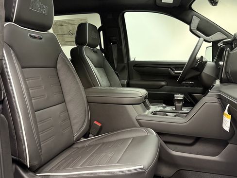 New 2026 GMC Sierra 1500 AT4X w/ AT4X AEV Edition image 13
