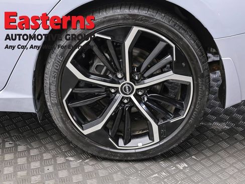 Used 2025 Nissan Altima 2.5 SR w/ SR Premium Package FWD image 8