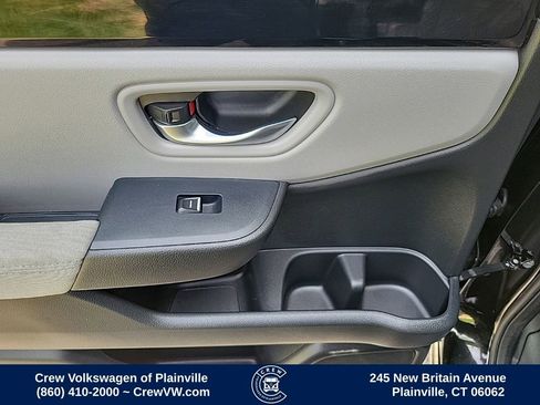 Used 2023 Honda Pilot LX image 48