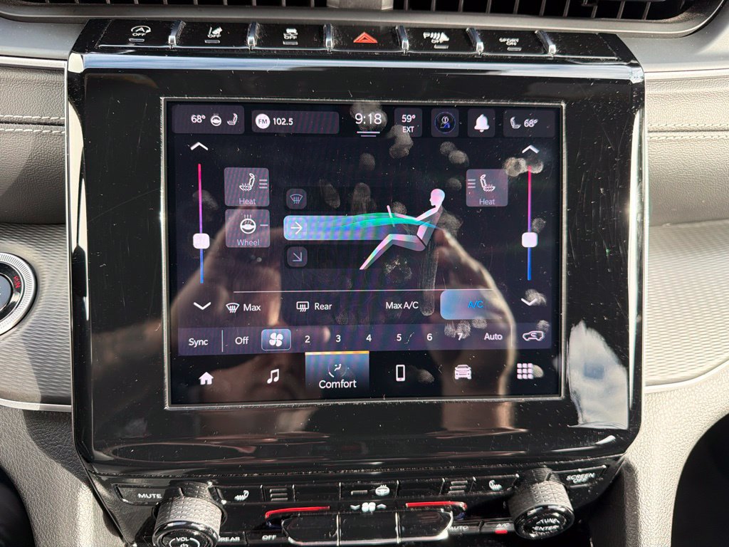 Used 2023 Jeep Grand Cherokee Altitude AWD/4WD image 66